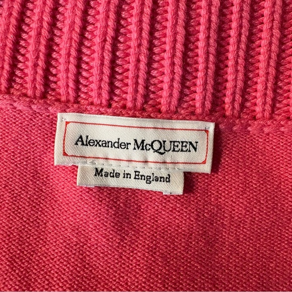 Alexander McQueen Cashmere Off-the-Shoulder Pink Cardigan M - Picture 13 of 15